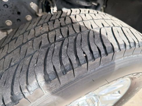 Used 2022 Ford F250 Platinum image 12