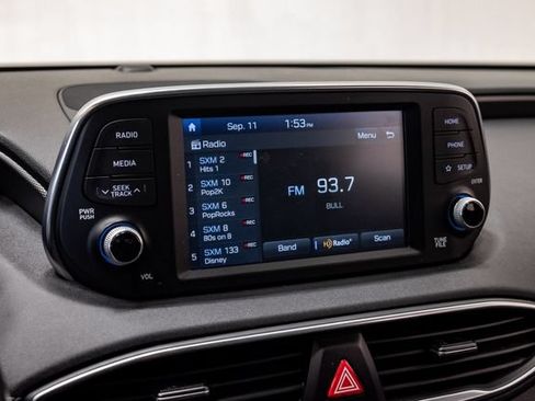 Used 2020 Hyundai Santa Fe SEL w/ Convenience + Premium Package AWD/4WD image 17