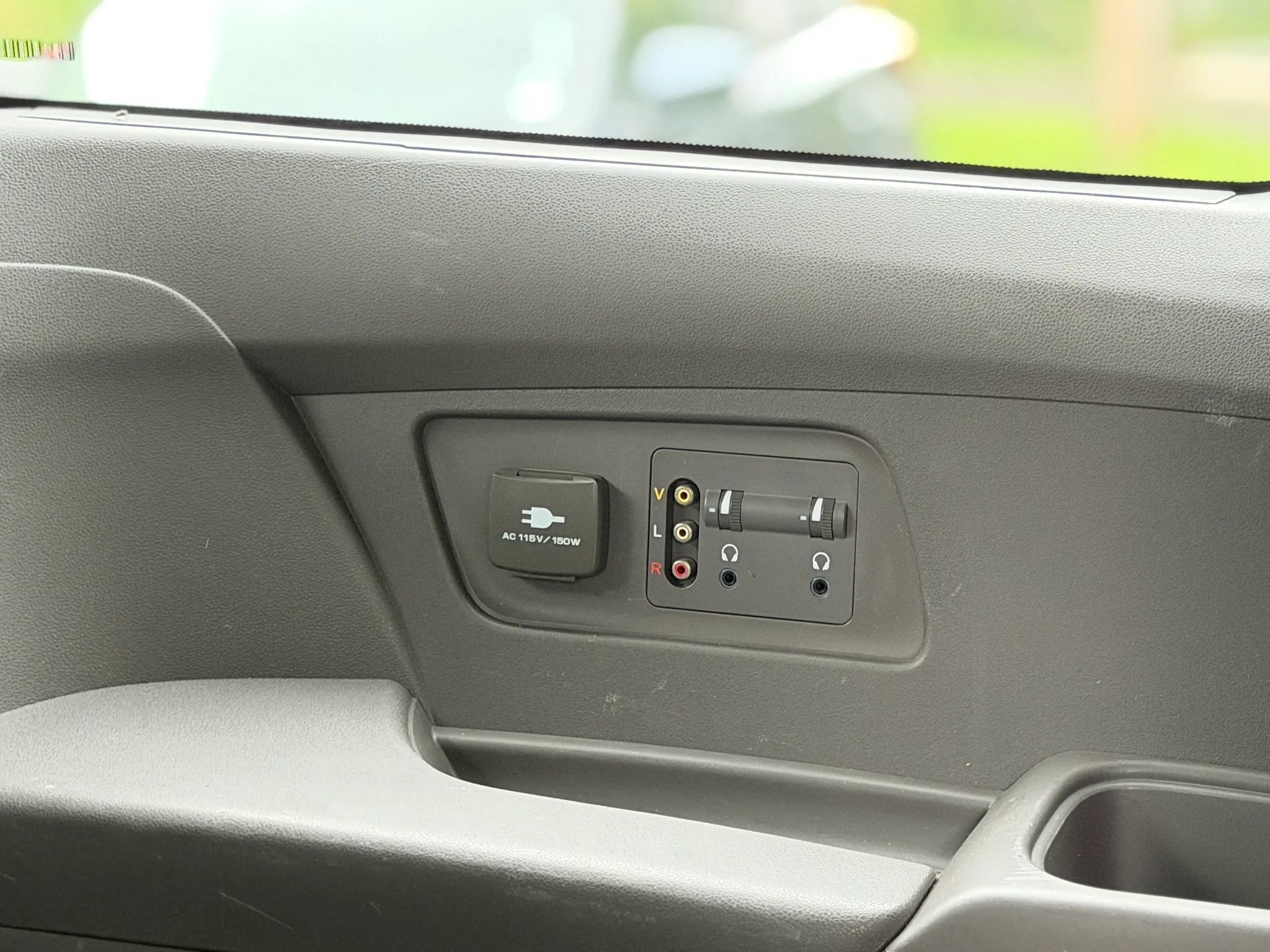 Used 2015 Honda Odyssey EX-L image 36