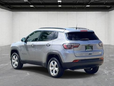 Certified 2018 Jeep Compass Latitude w/ Popular Equipment Group AWD/4WD image 7