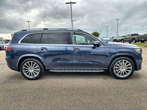 New 2026 Mercedes-Benz GLS 450 4MATIC image 10
