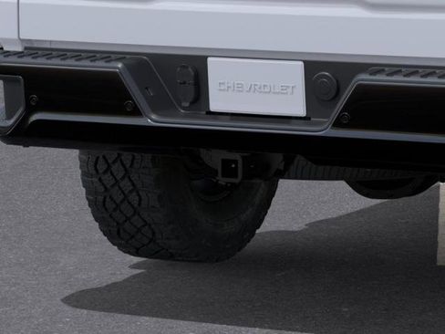 New 2026 Chevrolet Silverado 1500 ZR2 AWD/4WD image 14