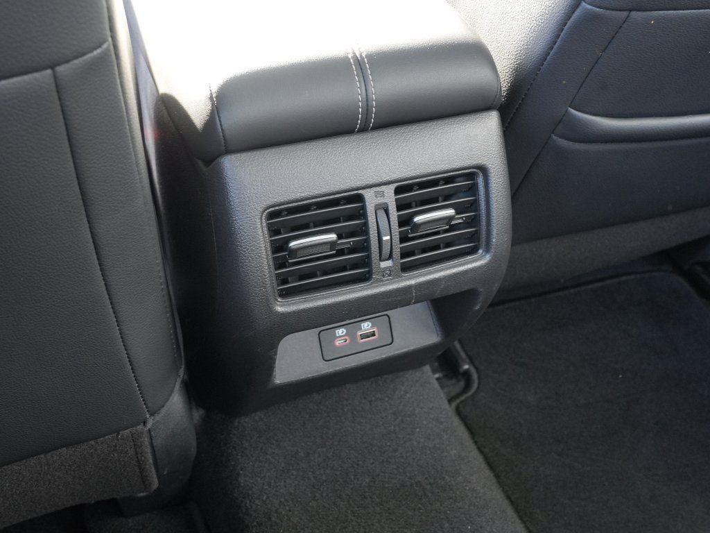 Used 2023 Nissan Altima 2.5 SL AWD/4WD image 27