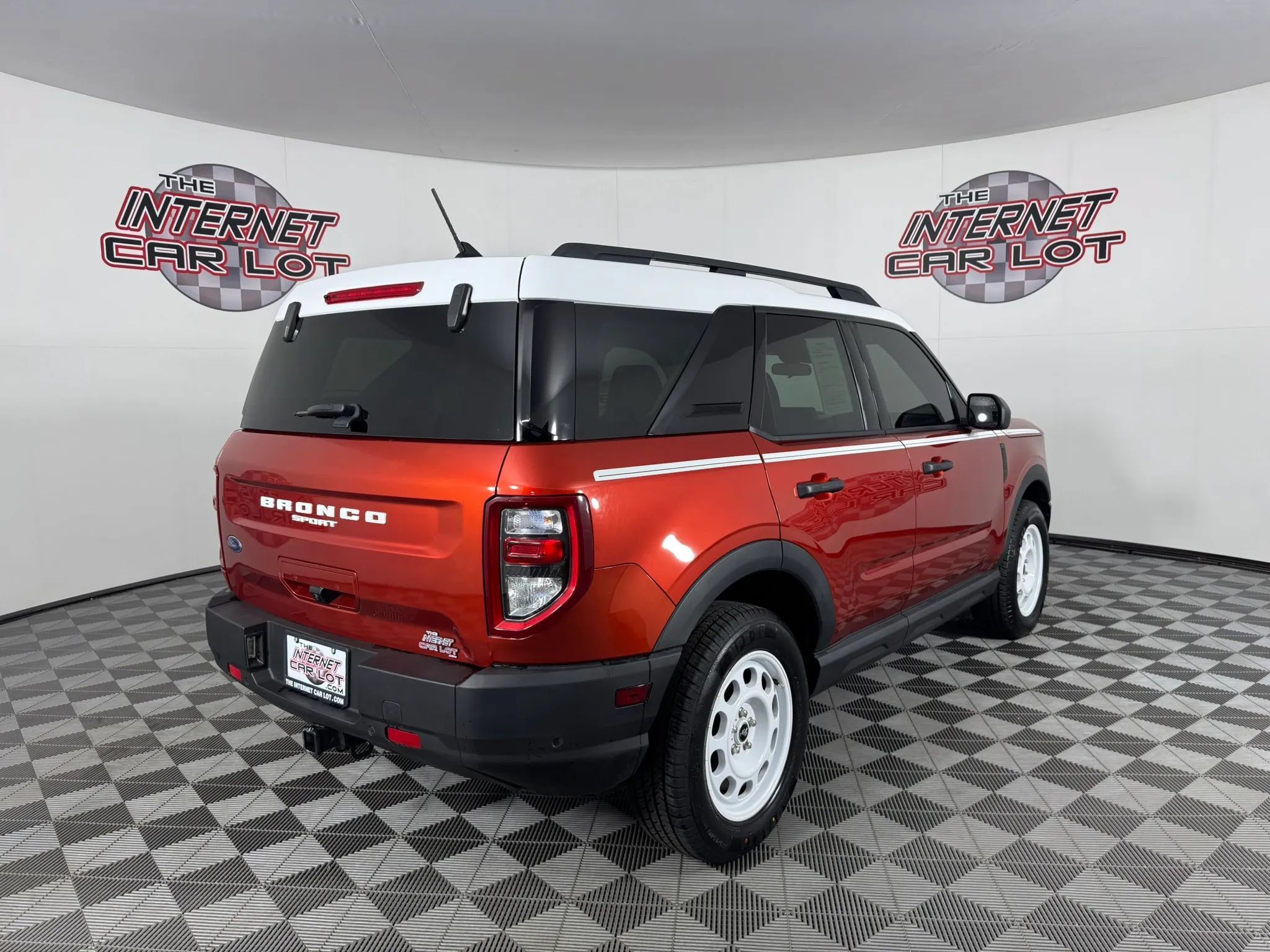 Used 2023 Ford Bronco Sport Heritage w/ Heritage Convenience Package AWD/4WD image 7