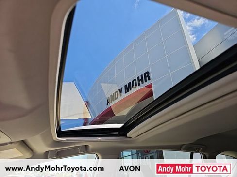 Used 2015 Toyota RAV4 XLE FWD image 25