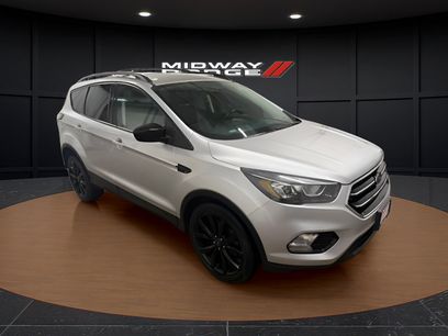 Used 2017 Ford Escape SE w/ SE Sport Appearance Package