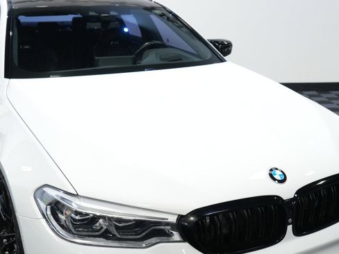 Used 2019 BMW M5 w/ Executive Package image 12