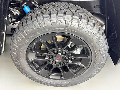 New 2026 Toyota Tundra SR5 AWD/4WD image 31