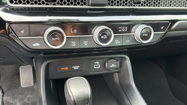 Used 2024 Honda Civic EX-L image 17