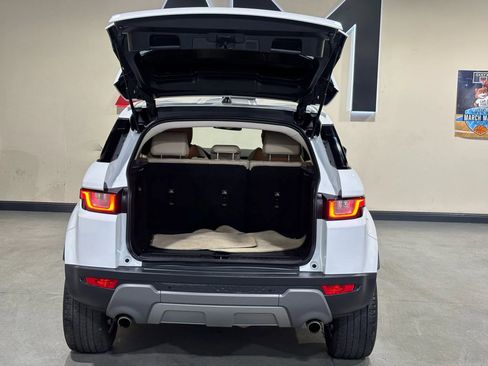 Used 2018 Land Rover Range Rover Evoque AWD/4WD image 6