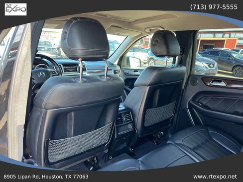 Used 2015 Mercedes-Benz GL 450 4MATIC image 29