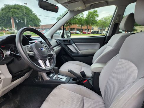 Used 2018 Subaru Forester 2.5i Premium w/ Popular Package #2A AWD/4WD image 10