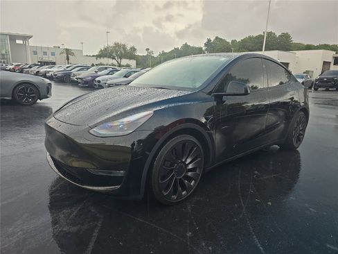 Used 2023 Tesla Model Y Performance AWD/4WD image 6