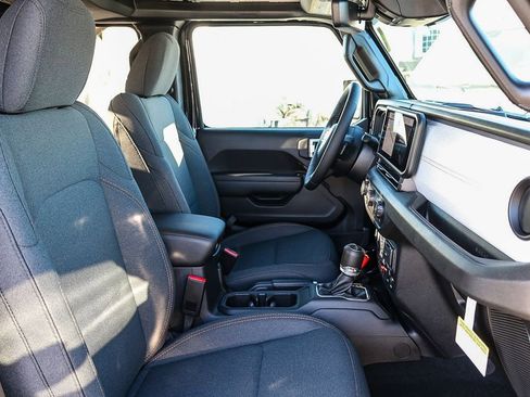 New 2026 Jeep Gladiator Willys image 17