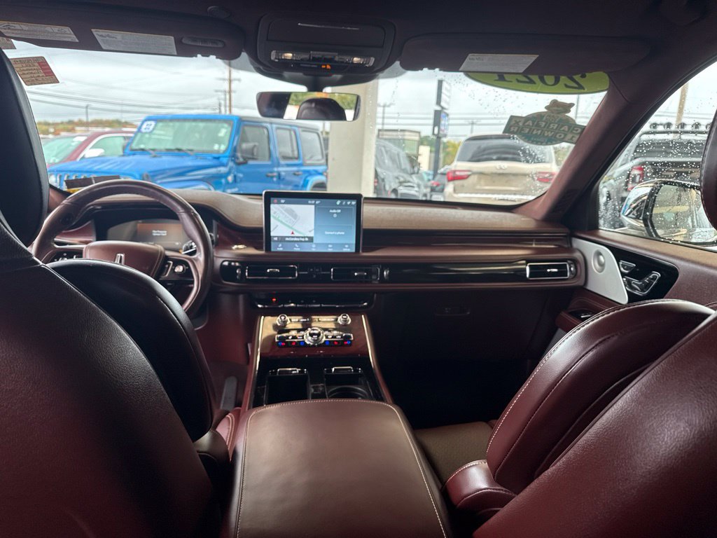 Certified 2021 Lincoln Aviator Black Label w/ Dynamic Handling Package AWD/4WD image 36