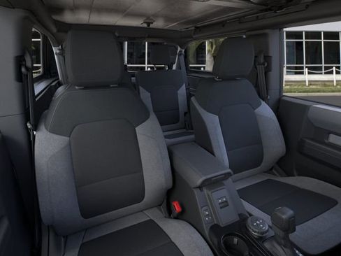 New 2026 Ford Bronco 2-Door AWD/4WD image 10