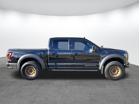 Used 2020 Ford F150 Raptor w/ Equipment Group 802A Luxury image 27