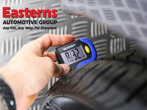 Used 2023 Tesla Model 3 Standard Range image 26