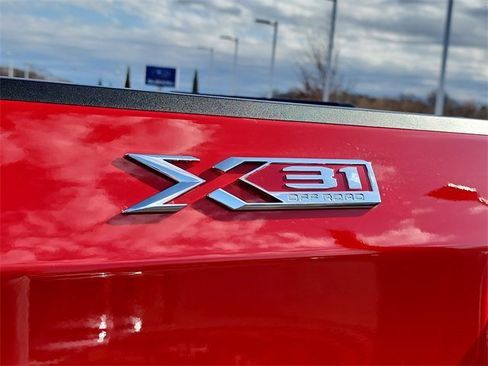 New 2026 GMC Sierra 1500 Elevation w/ X31 Off-Road Package image 11