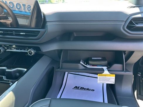 New 2026 Chevrolet Silverado EV LT image 12