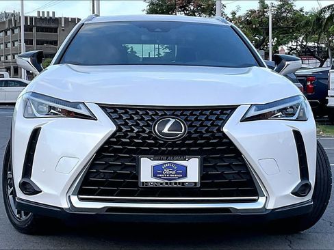Used 2021 Lexus UX 200 FWD image 6