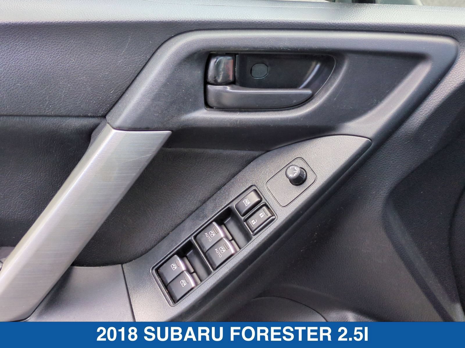 Used 2018 Subaru Forester 2.5i w/ Alloy Wheel Package AWD/4WD image 13