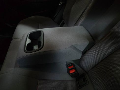 Used 2022 Toyota Corolla SE FWD image 17