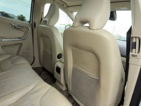 Used 2012 Volvo XC60 3.2 AWD/4WD image 44