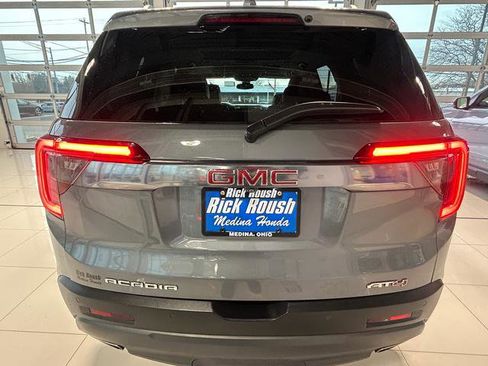 Used 2021 GMC Acadia AT4 w/ Technology Package image 9