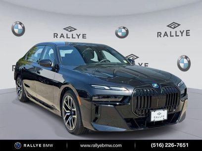 Certified 2025 BMW i7 xDrive60 w/ Premium Package