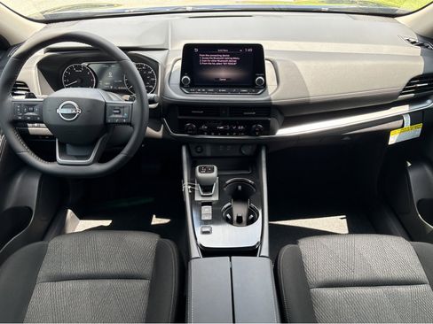 New 2026 Nissan Rogue SV w/ Cold Weather Package image 4