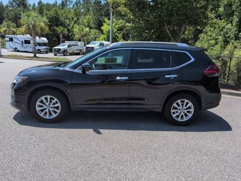 Used 2019 Nissan Rogue SV FWD image 7