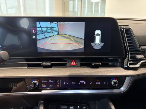 Used 2023 Kia Sportage X-Line w/ X-Line Premium Package image 11