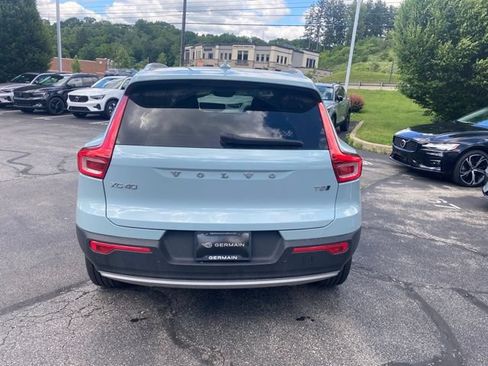 Used 2019 Volvo XC40 T5 Momentum AWD/4WD image 6