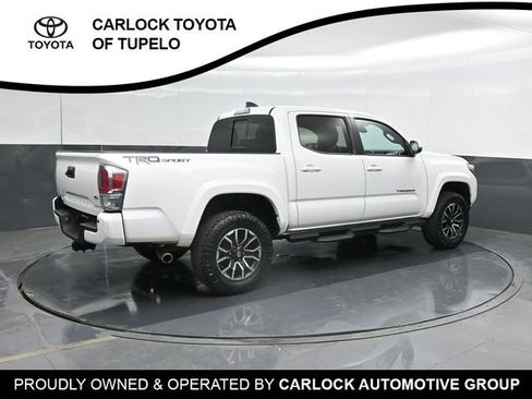 Used 2022 Toyota Tacoma TRD Sport RWD image 3