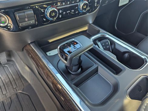 New 2026 GMC Sierra 1500 Elevation w/ Elevation Premium Package image 18