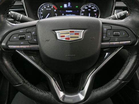 Used 2020 Cadillac XT6 Premium Luxury image 45