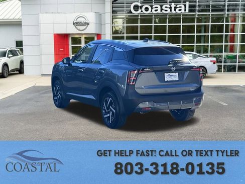 New 2026 Nissan Kicks SV w/ Charging Package FWD image 16