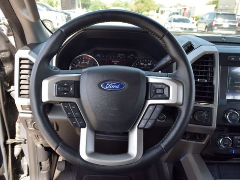Used 2021 Ford F250 Lariat w/ Lariat Ultimate Package AWD/4WD image 6