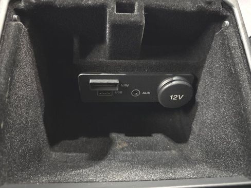 Used 2018 Land Rover Range Rover Evoque SE AWD/4WD image 76