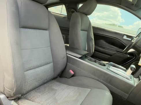 Used 2007 Ford Mustang Premium RWD image 13