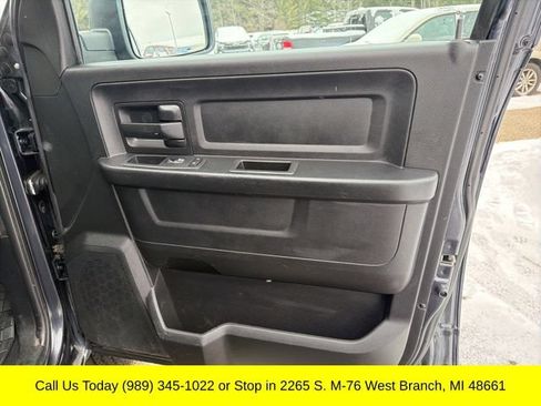 Used 2017 RAM 1500 Express AWD/4WD image 33