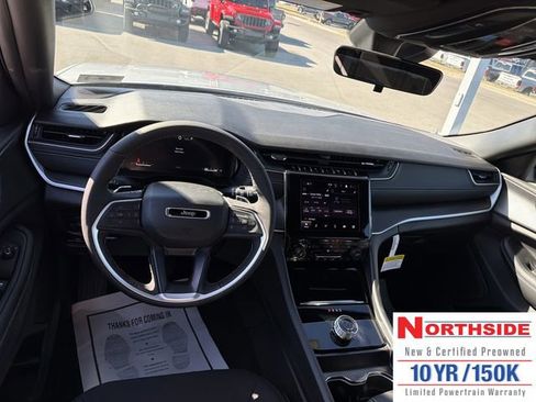 New 2026 Jeep Grand Cherokee Laredo X AWD/4WD image 15