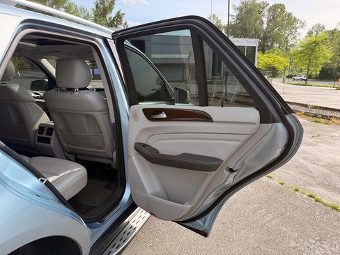 Used 2014 Mercedes-Benz ML 350 4MATIC image 42