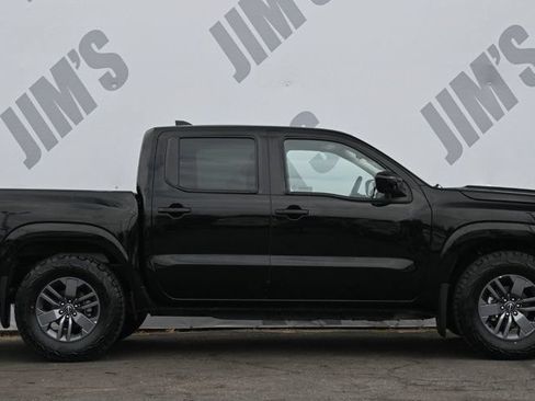Used 2025 Nissan Frontier SV w/ SV Convenience Package RWD image 4