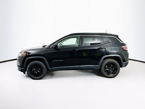 Used 2022 Jeep Compass Latitude AWD/4WD image 4