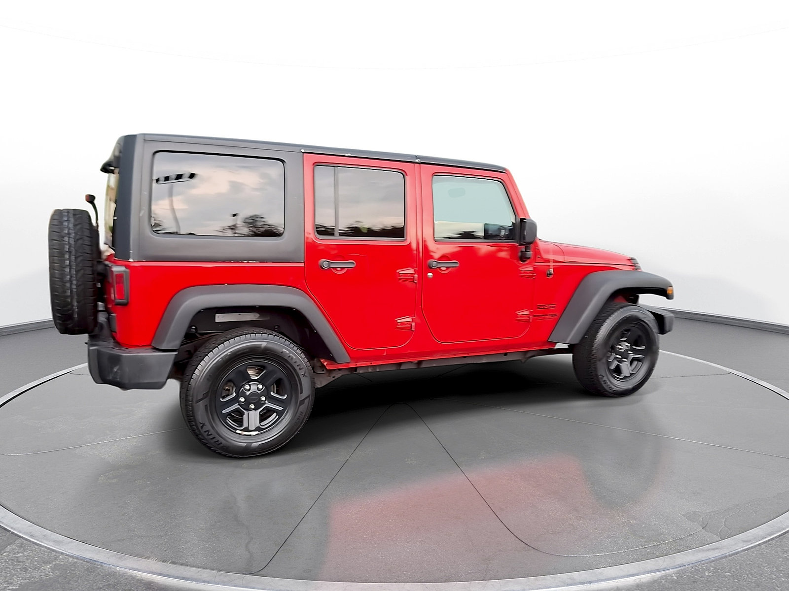 Used 2018 Jeep Wrangler Unlimited Sport w/ Connectivity Group AWD/4WD image 8