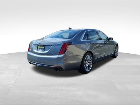 Used 2018 Cadillac CT6 Luxury image 7