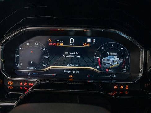 Used 2022 GMC Sierra 1500 Elevation image 21