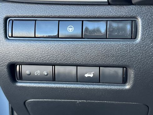 Certified 2023 Nissan Rogue SL w/ SL Premium Package image 35